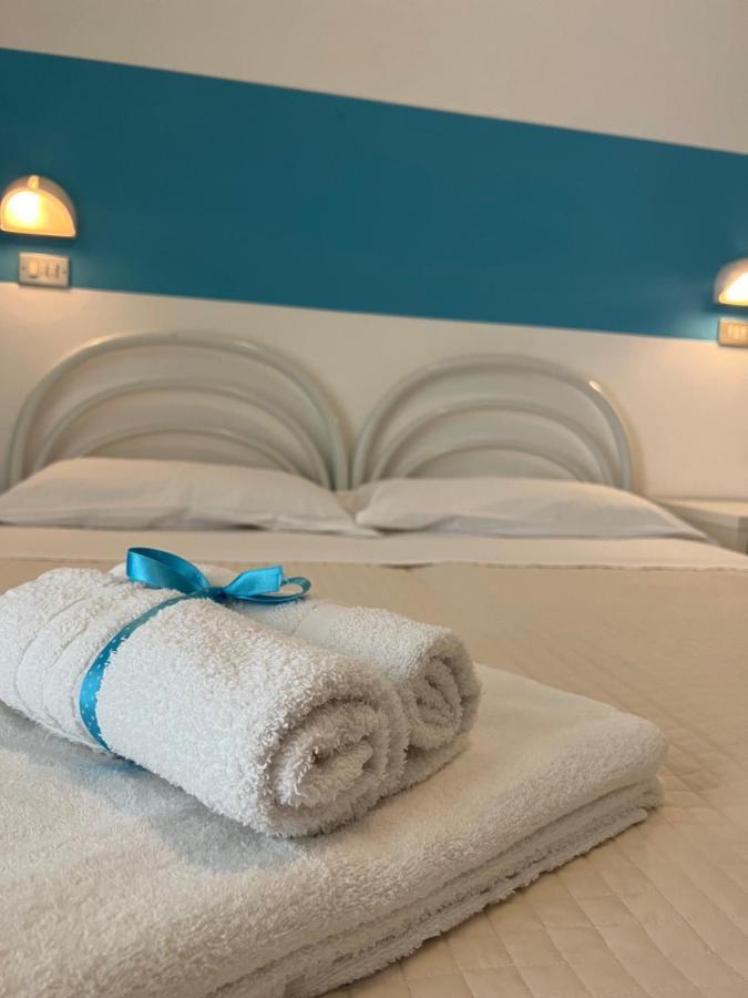 Albergo B&B Serafini ريميني المظهر الخارجي الصورة