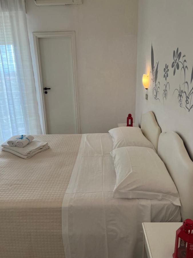 Albergo B&B Serafini ريميني المظهر الخارجي الصورة