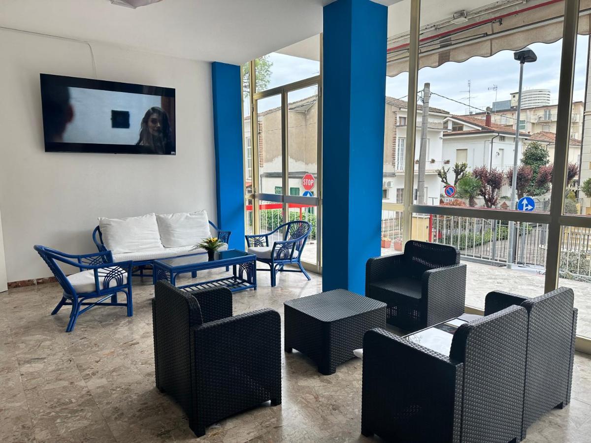 Albergo B&B Serafini ريميني المظهر الخارجي الصورة