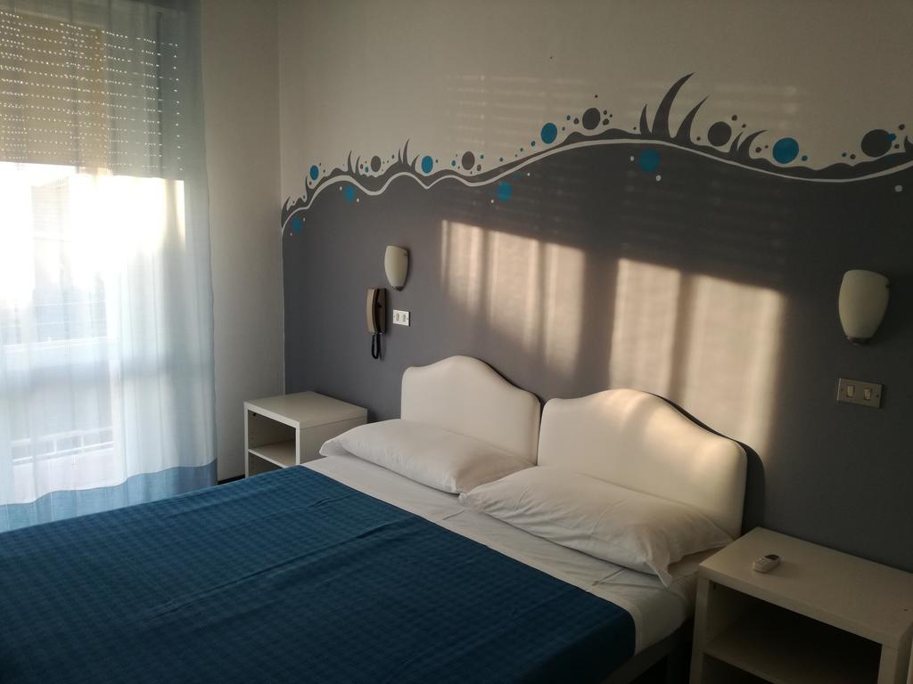 Albergo B&B Serafini ريميني المظهر الخارجي الصورة